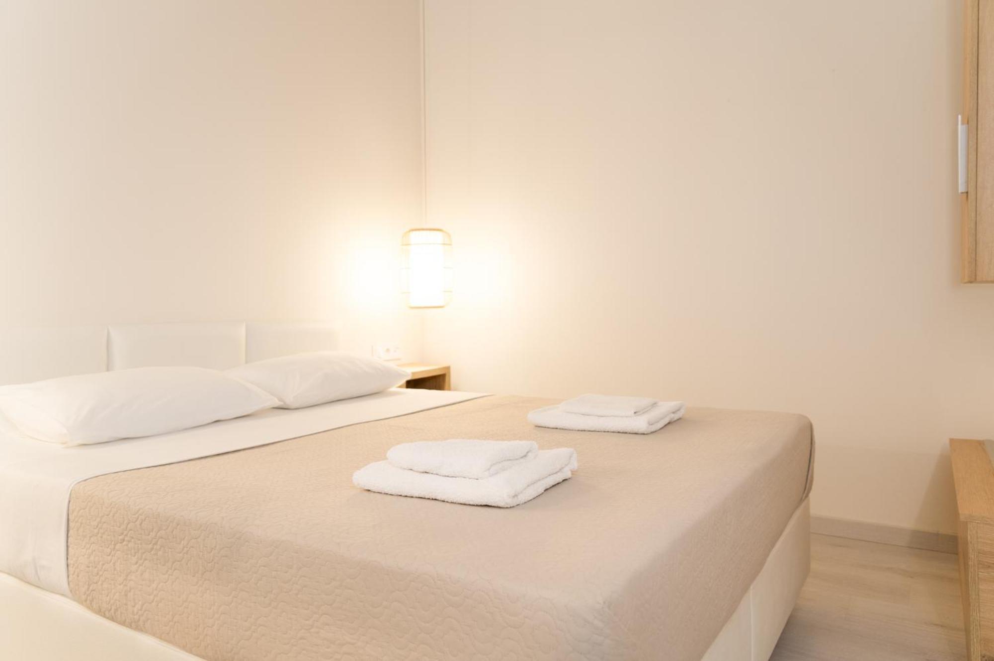 Mystery Suites And Apartments ネイポリ エクステリア 写真
