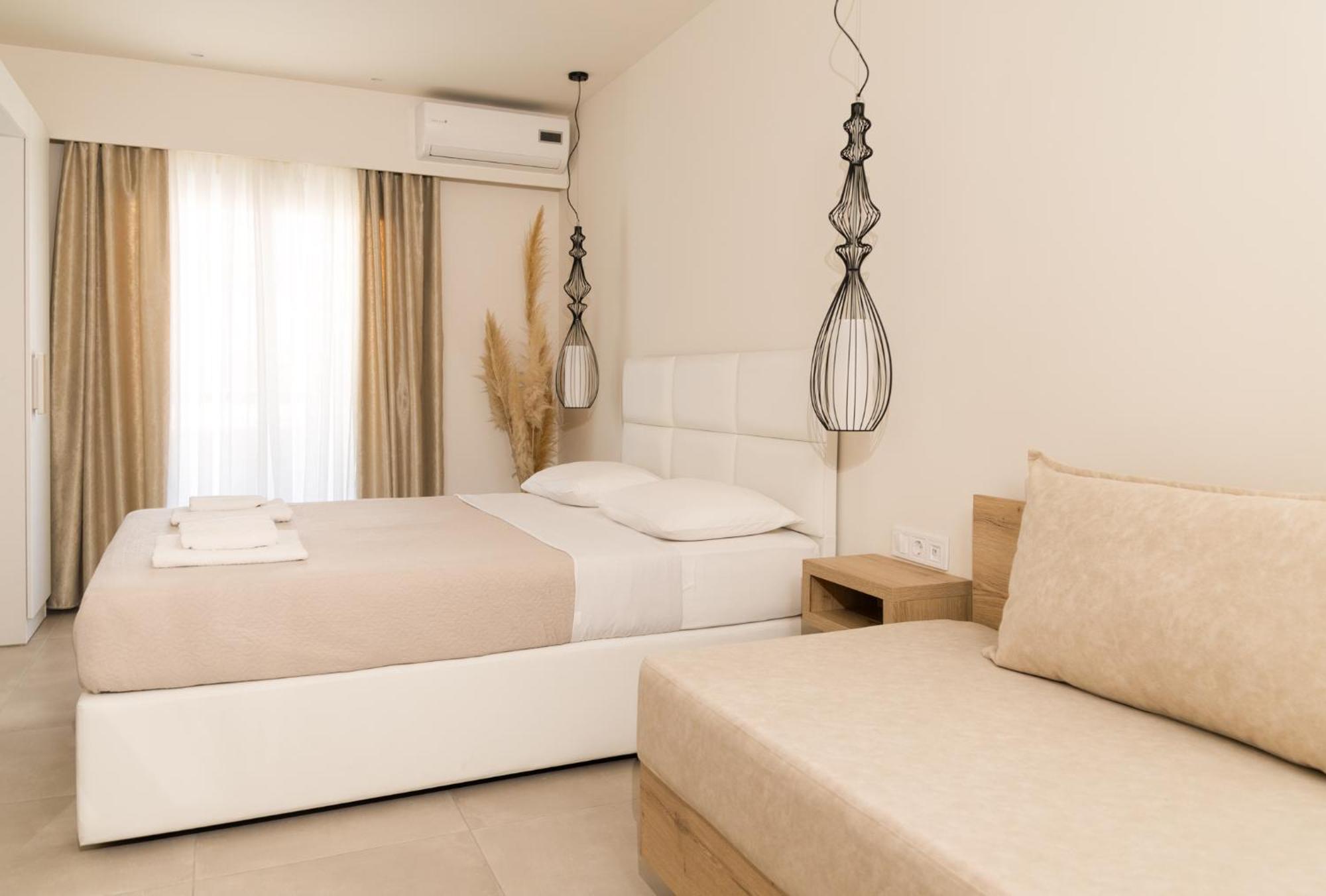 Mystery Suites And Apartments ネイポリ エクステリア 写真