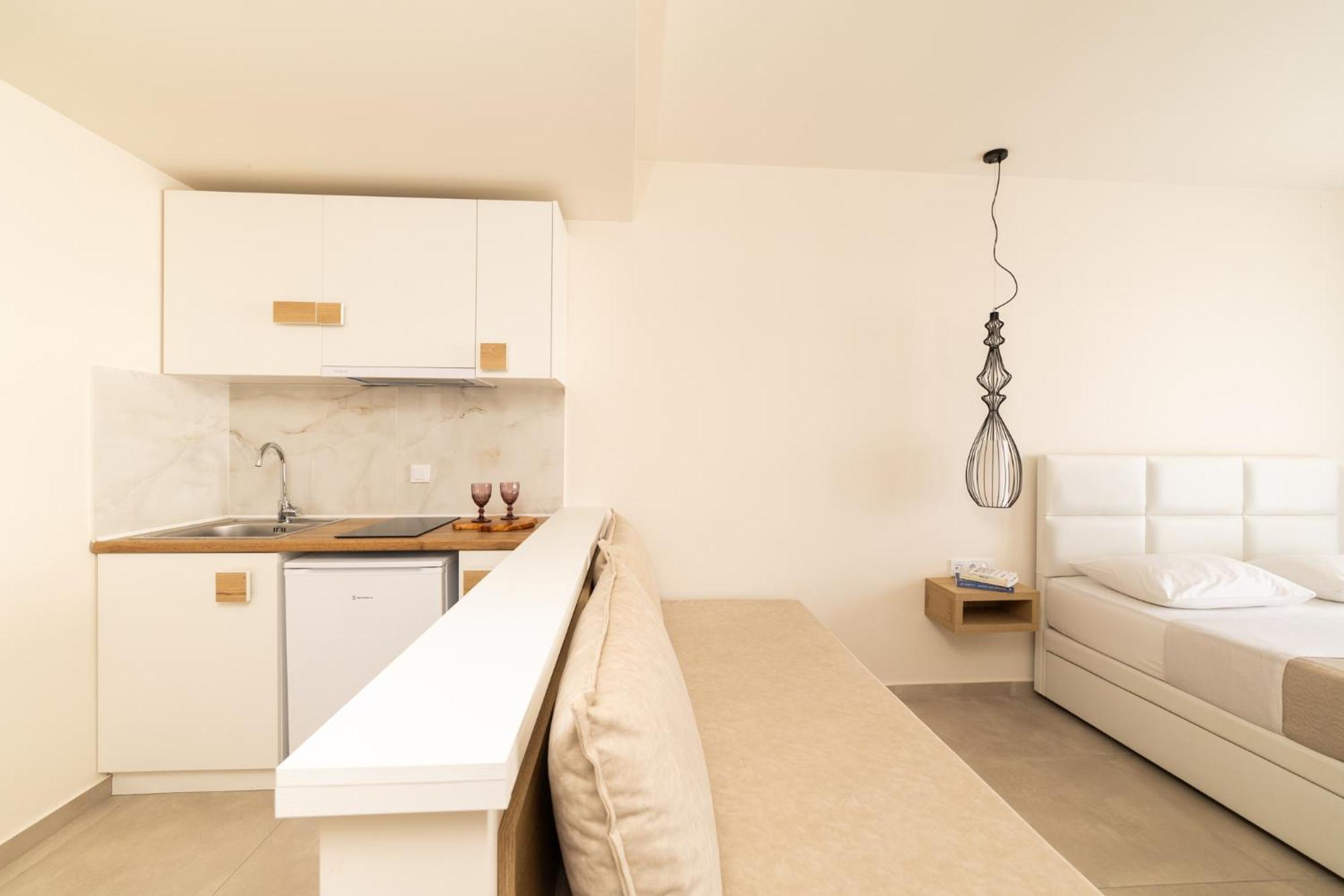 Mystery Suites And Apartments ネイポリ エクステリア 写真