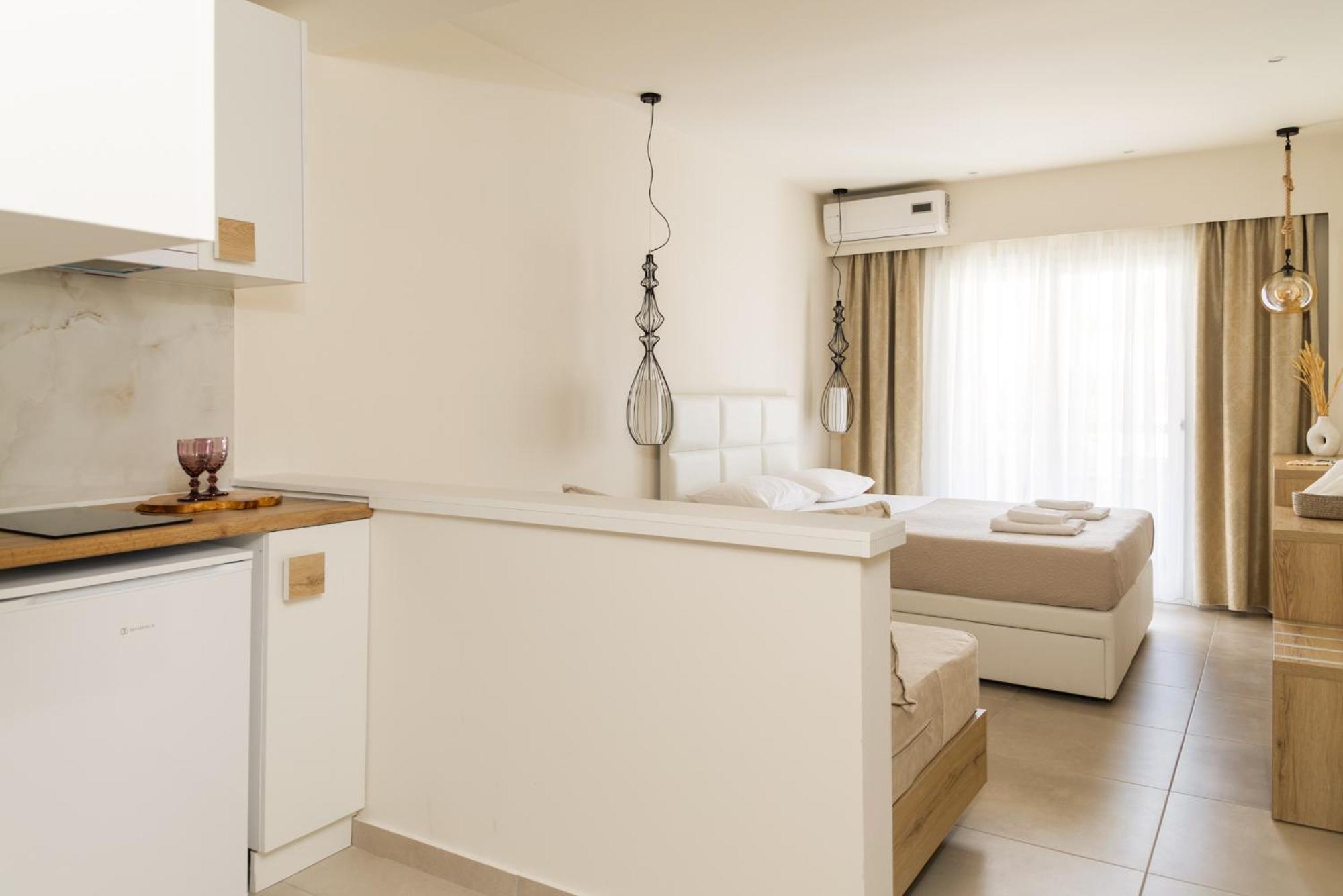 Mystery Suites And Apartments ネイポリ エクステリア 写真