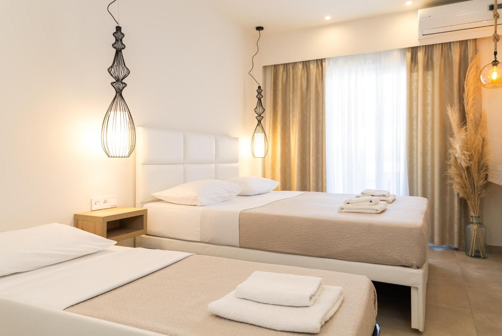 Mystery Suites And Apartments ネイポリ エクステリア 写真